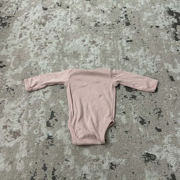 Roux Baby Pink Basic Onesie Size 6 Months - Picture 2 of 4
